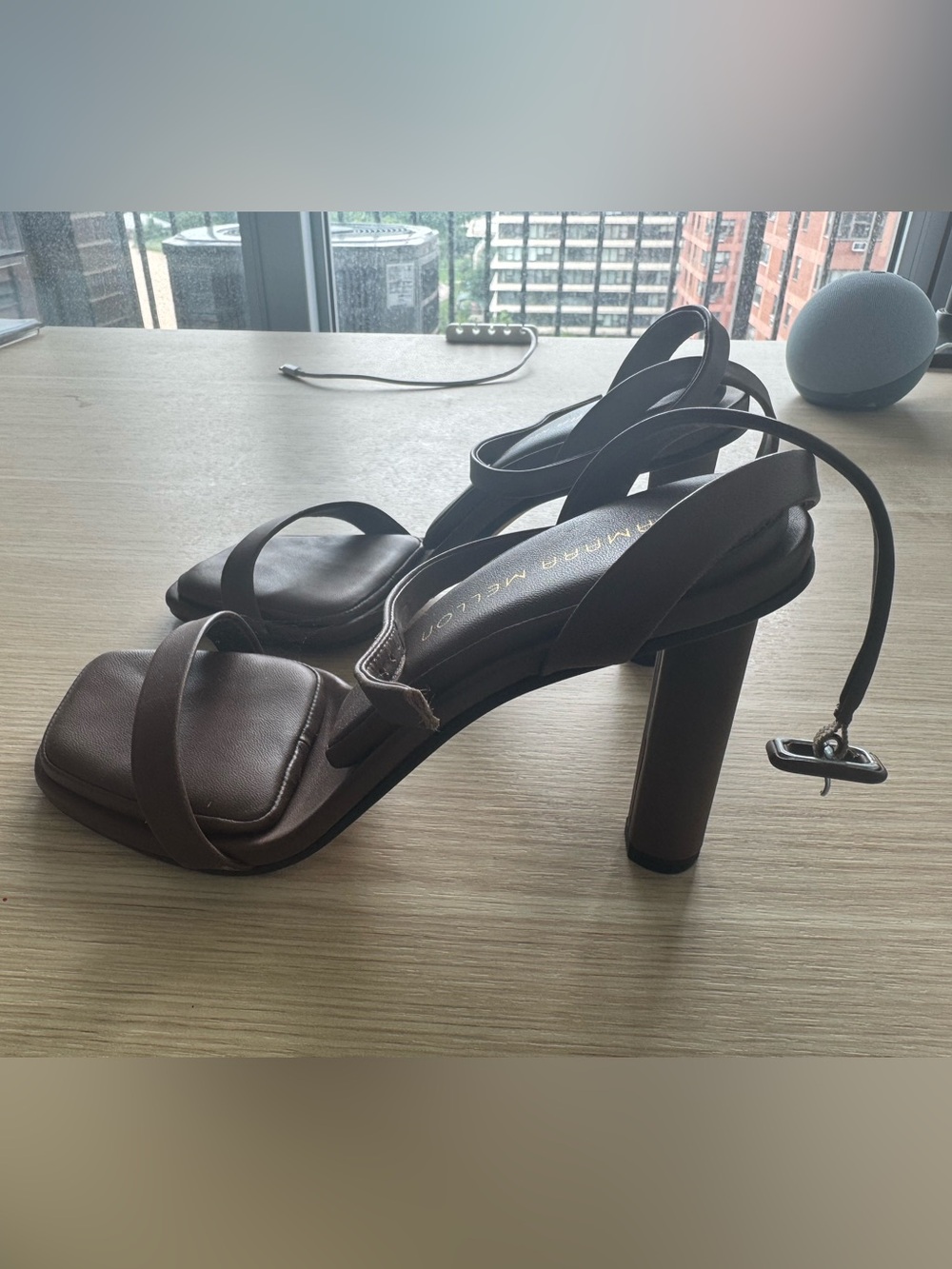 Tamara Mellon 100 brown heels 37 (6.5) - Picture 2 of 3